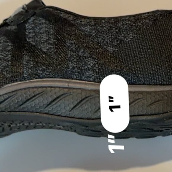 SIZE 9 Skechers Breathe Easy - Infi-Knity Relaxed Fit Slip-In Sneakers - Black - Picture 14 of 15